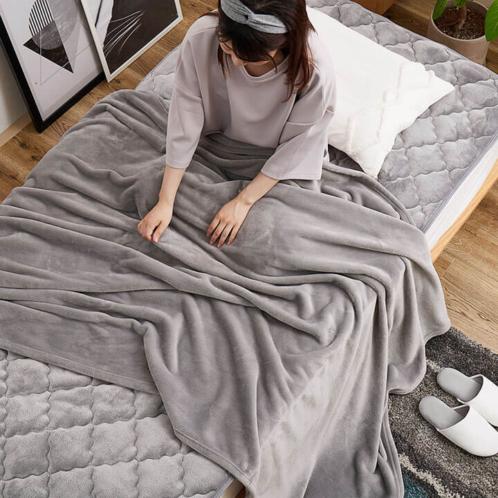 毛布 メレンゲタッチ シングル 約140×200cm 2枚合わせ – 萩原製造所